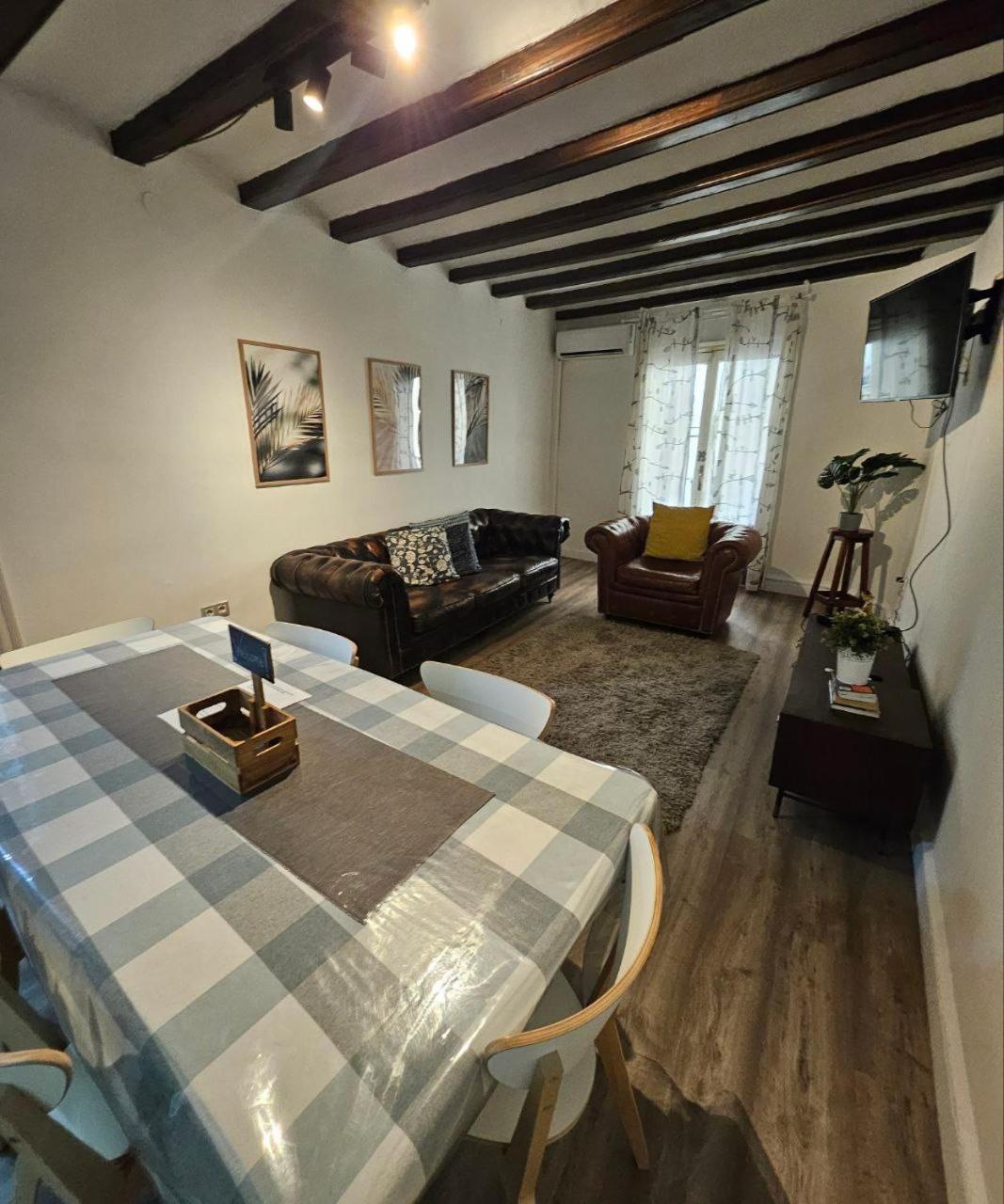 Family Flat Near Ramblas Bcn 5 Rooms Barcelona Exterior photo