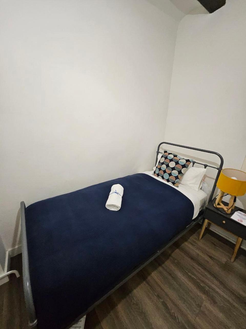 Family Flat Near Ramblas Bcn 5 Rooms Barcelona Exterior photo